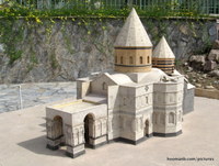 Qara Kelisa (Black Church)
