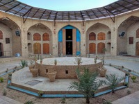 Zeinodin Caravanserai, Mehriz

