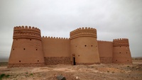 Ghorchoeiyeh Castle
