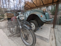 Omidvar Brothers Motorcycle and Citroen
